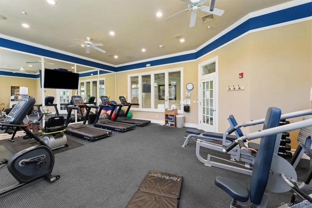 236 Encore Boulevard Eastport NY 11941