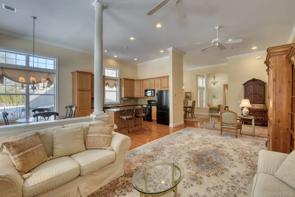 236 Encore Boulevard Eastport NY 11941