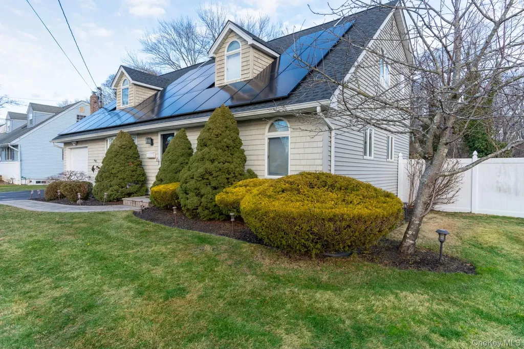 65 Birchbrook Drive Smithtown NY 11787