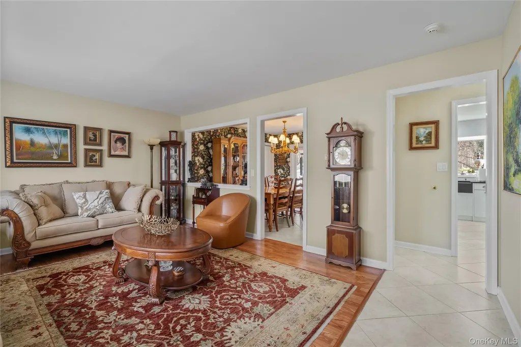 65 Birchbrook Drive Smithtown NY 11787