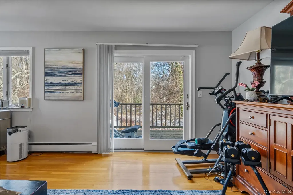 65 Birchbrook Drive Smithtown NY 11787
