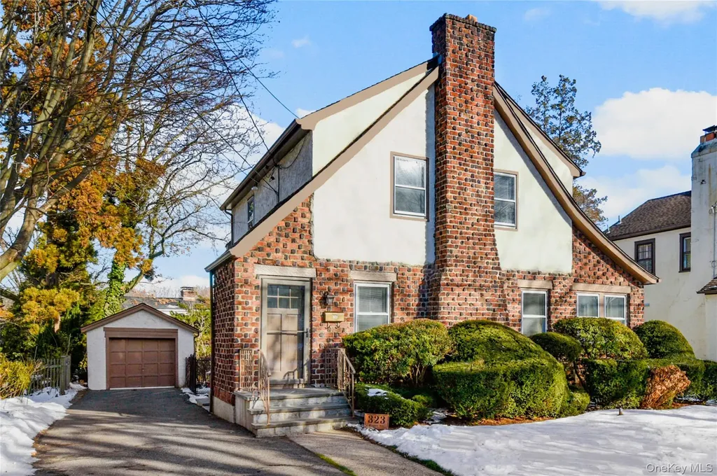 323 Wagner Avenue Mamaroneck NY 10543