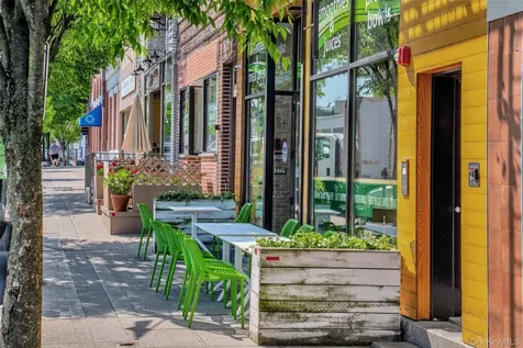 323 Wagner Avenue Mamaroneck NY 10543