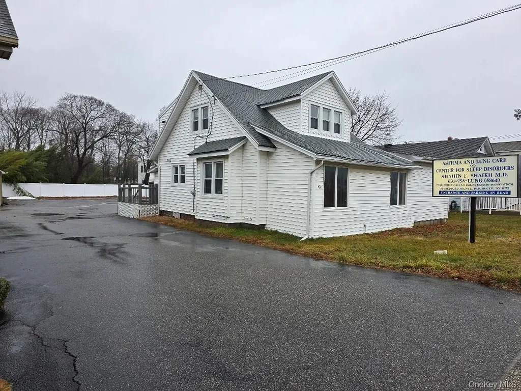 90 Medford Avenue Patchogue NY 11772