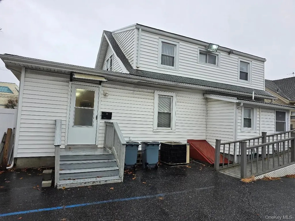 90 Medford Avenue Patchogue NY 11772
