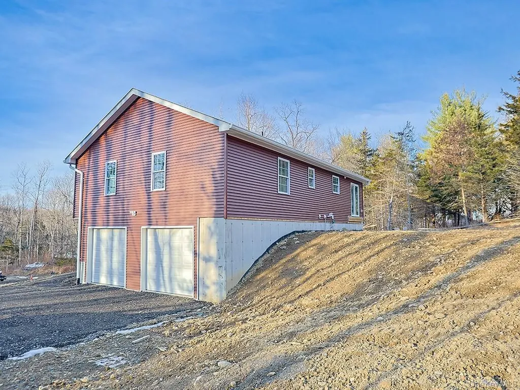 3368 State Route 208 Campbell Hall NY 10916