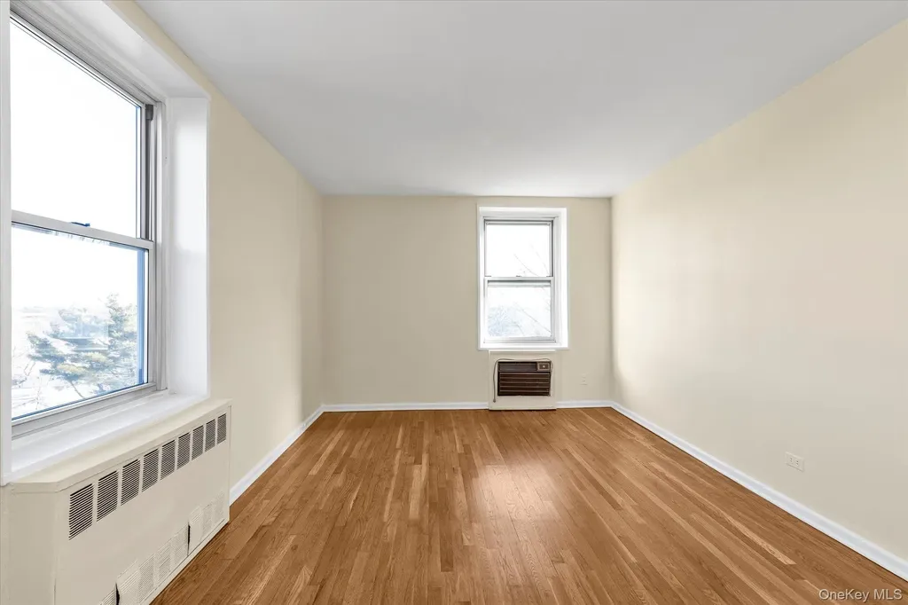 209-80 18 Avenue Bayside NY 11360