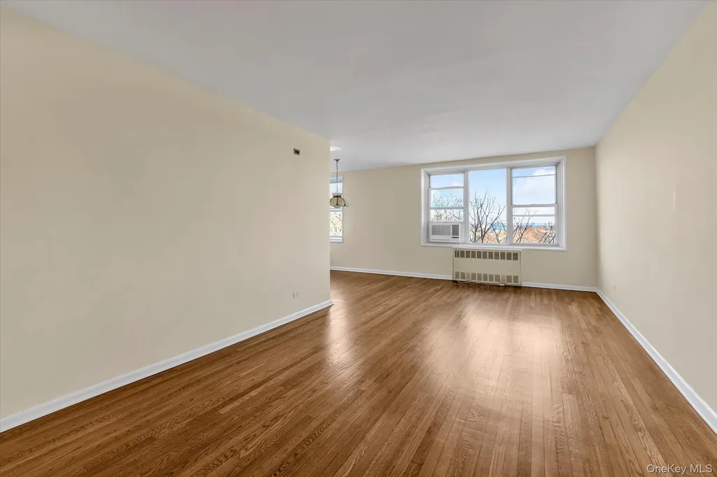 209-80 18 Avenue Bayside NY 11360
