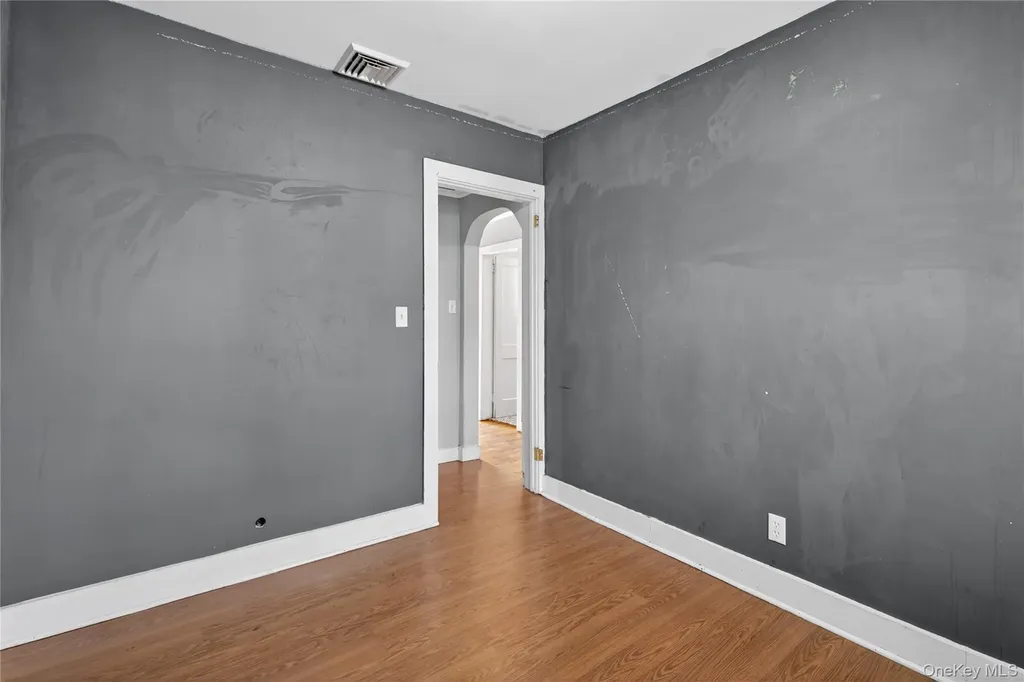 81 Pine Grove Avenue Kingston NY 12401