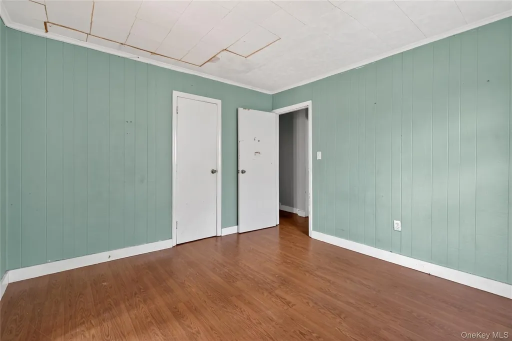 81 Pine Grove Avenue Kingston NY 12401