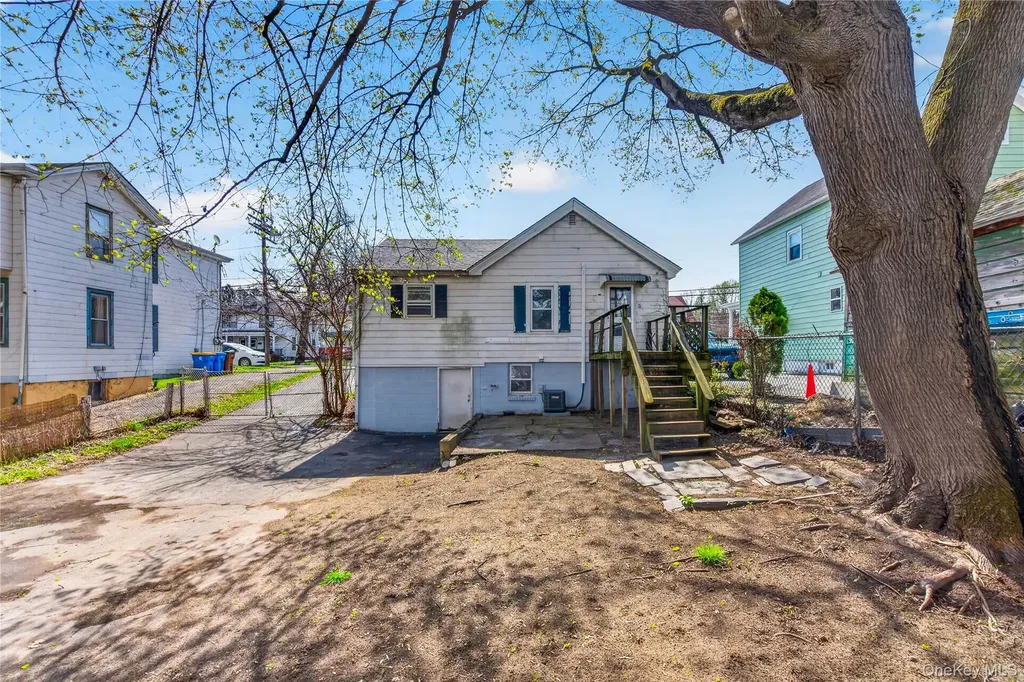 81 Pine Grove Avenue Kingston NY 12401