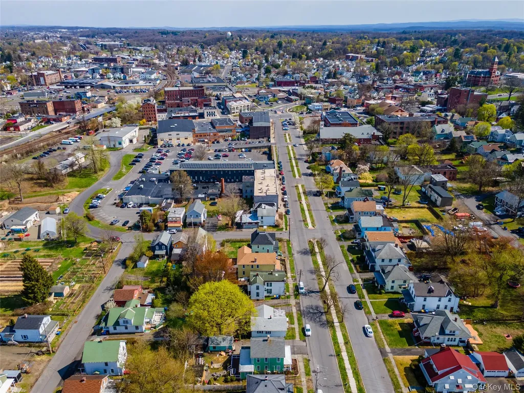 81 Pine Grove Avenue Kingston NY 12401