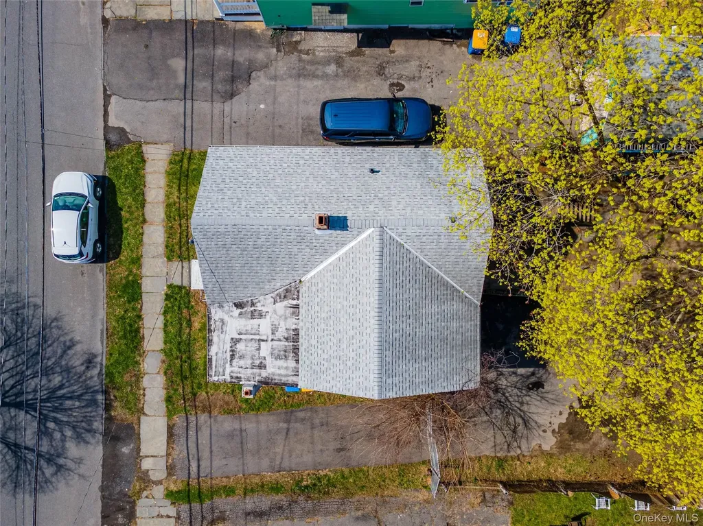 81 Pine Grove Avenue Kingston NY 12401