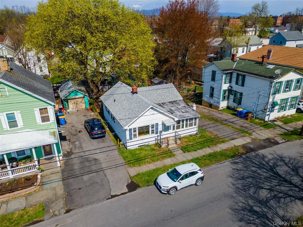 81 Pine Grove Avenue Kingston NY 12401