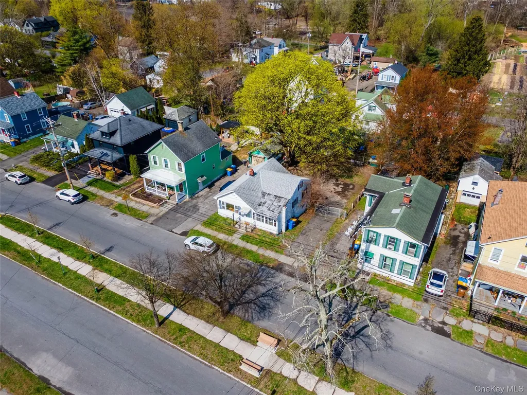 81 Pine Grove Avenue Kingston NY 12401