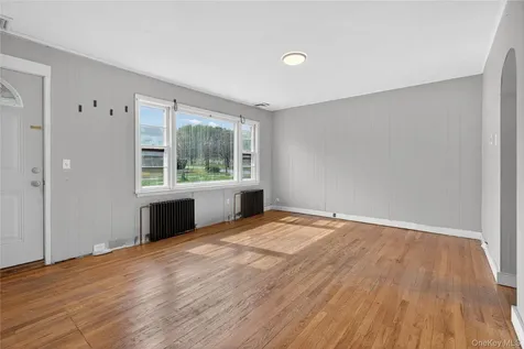 81 Pine Grove Avenue Kingston NY 12401