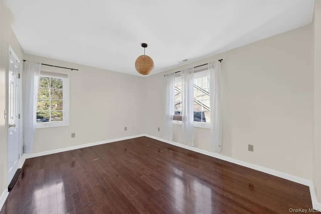 1306 Nutmeg Drive Carmel NY 10512
