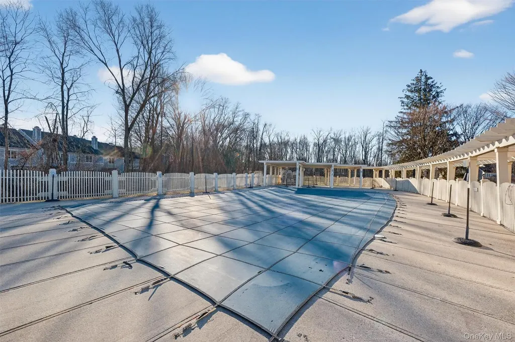 1306 Nutmeg Drive Carmel NY 10512