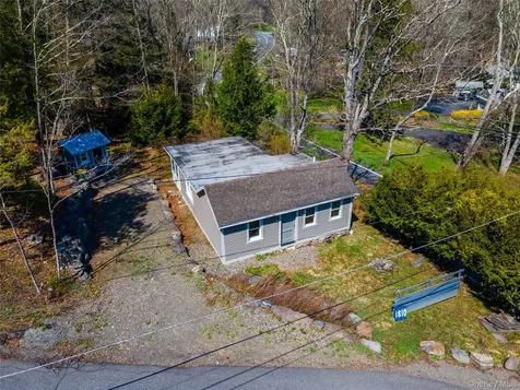 1810 Sawkill Park Road Kingston NY 12401