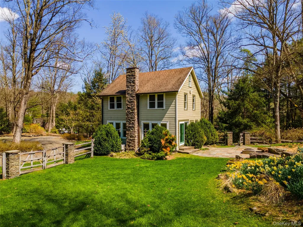 1063 Sawkill Road Kingston NY 12401
