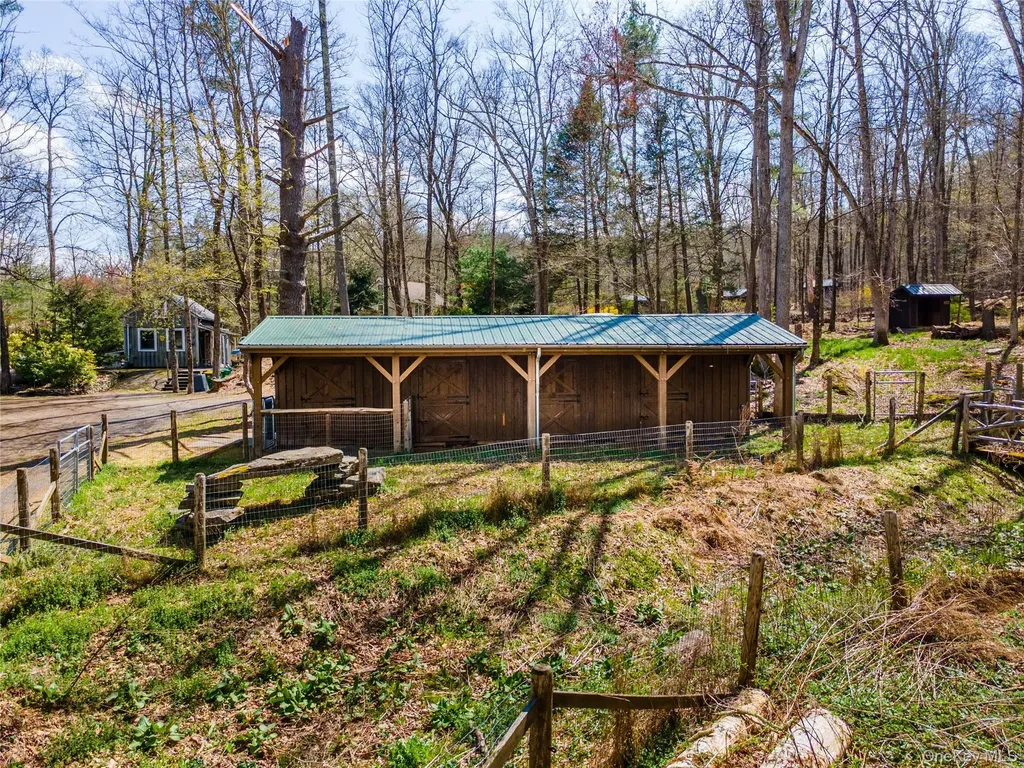 1063 Sawkill Road Kingston NY 12401