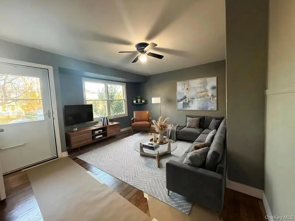 2804 Eagle Avenue Medford NY 11763