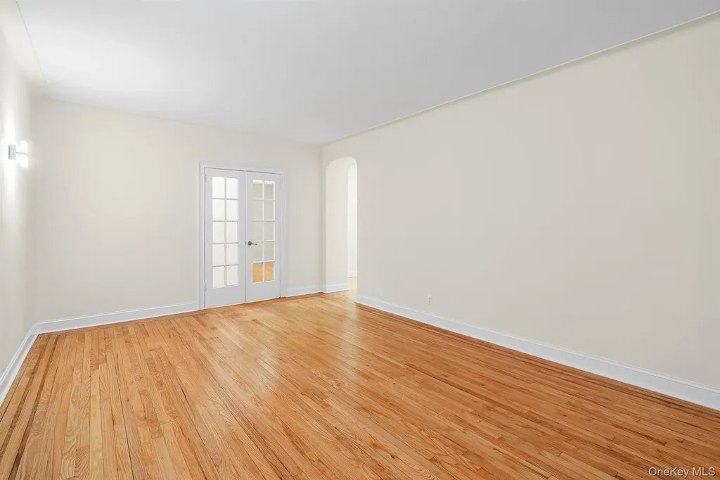 11007 73rd Road Forest Hills NY 11375