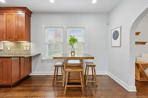 148 Chelsea Street Hawthorne NY 10532