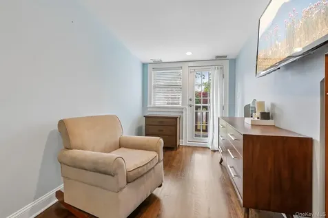 148 Chelsea Street Hawthorne NY 10532