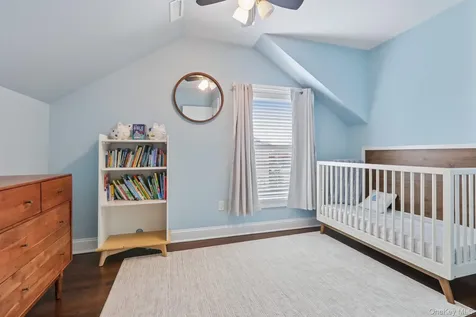 148 Chelsea Street Hawthorne NY 10532