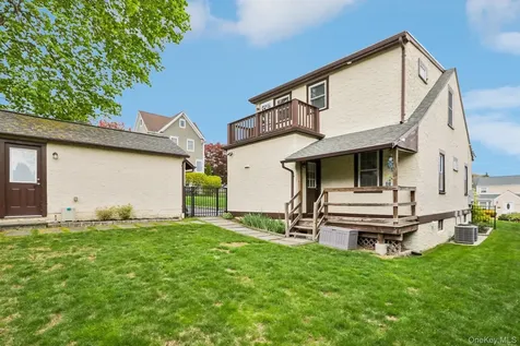 148 Chelsea Street Hawthorne NY 10532