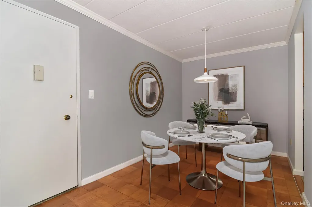 1085 Warburton Yonkers NY 10701