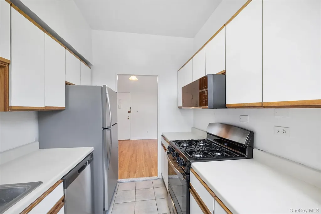 1020 Grand Concourse Bronx NY 10451