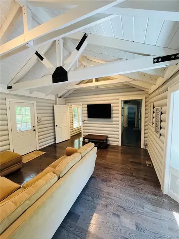 1710 Gull Pond Lane Greenport NY 11944