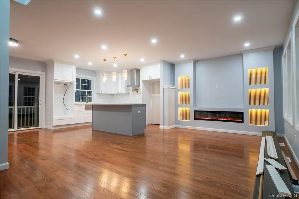 139 Maple Avenue Bethpage NY 11714
