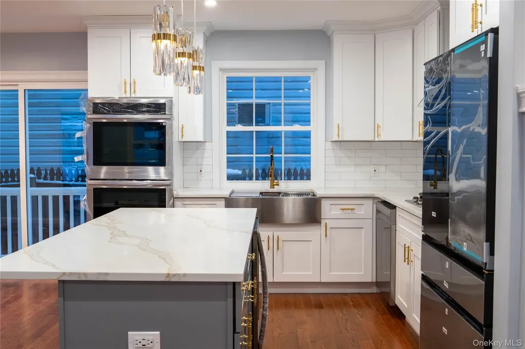139 Maple Avenue Bethpage NY 11714
