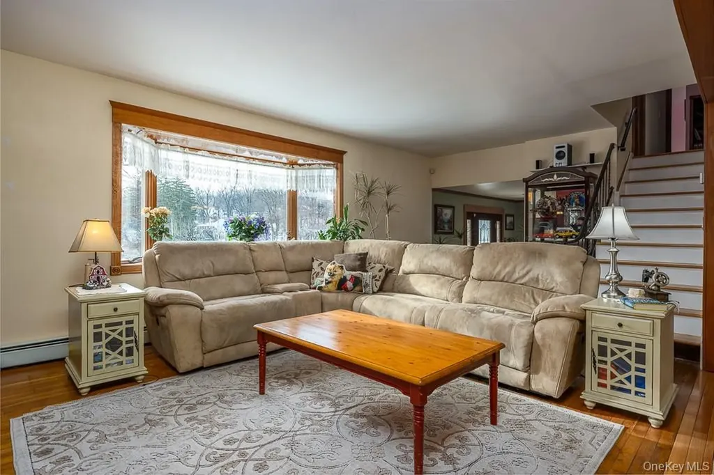 9 Georgian Drive Stony Point NY 10980