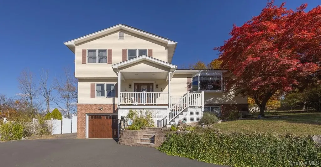 9 Georgian Drive Stony Point NY 10980