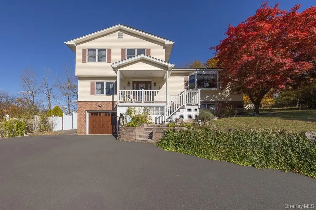 9 Georgian Drive Stony Point NY 10980