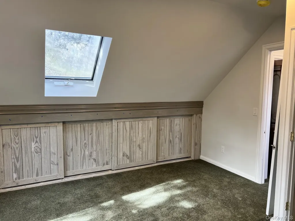 24 Lindner Place Smithtown NY 11787