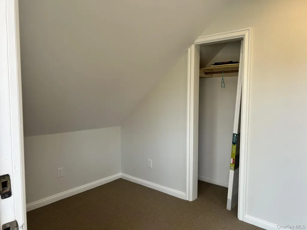 24 Lindner Place Smithtown NY 11787