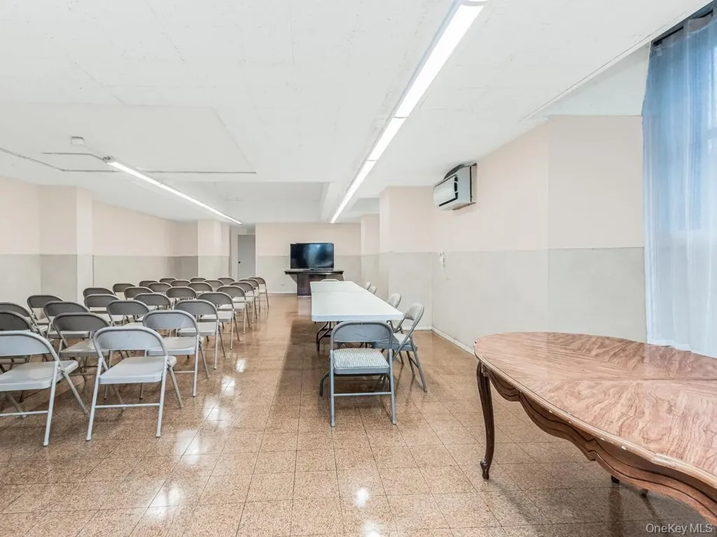 1966 Newbold Avenue Bronx NY 10472