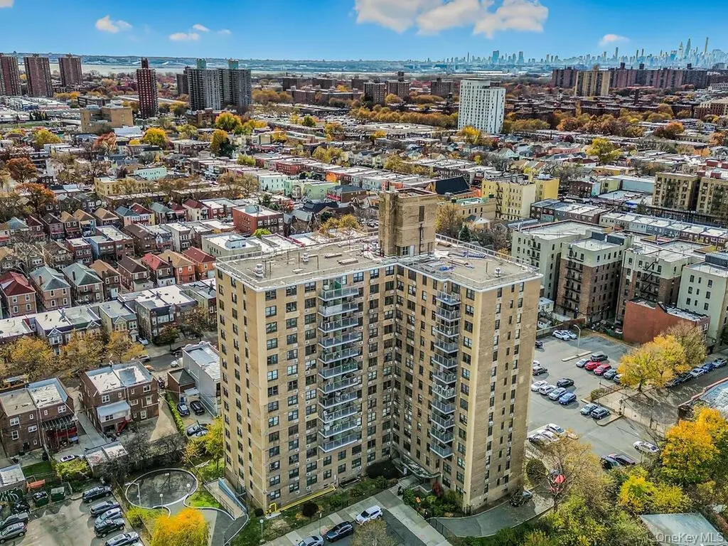 1966 Newbold Avenue Bronx NY 10472