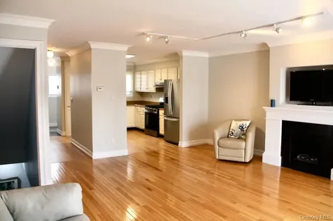 104 Park Drive Mount Kisco NY 10549
