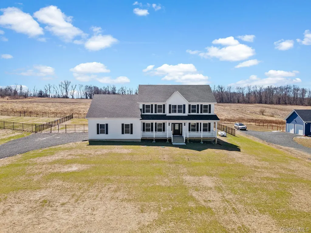 10 Harrier Ridge Drive Wallkill NY 12589