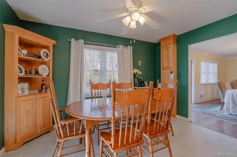 13 Edna Drive Hyde Park NY 12538