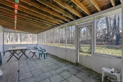 13 Edna Drive Hyde Park NY 12538