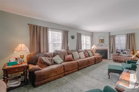 13 Edna Drive Hyde Park NY 12538