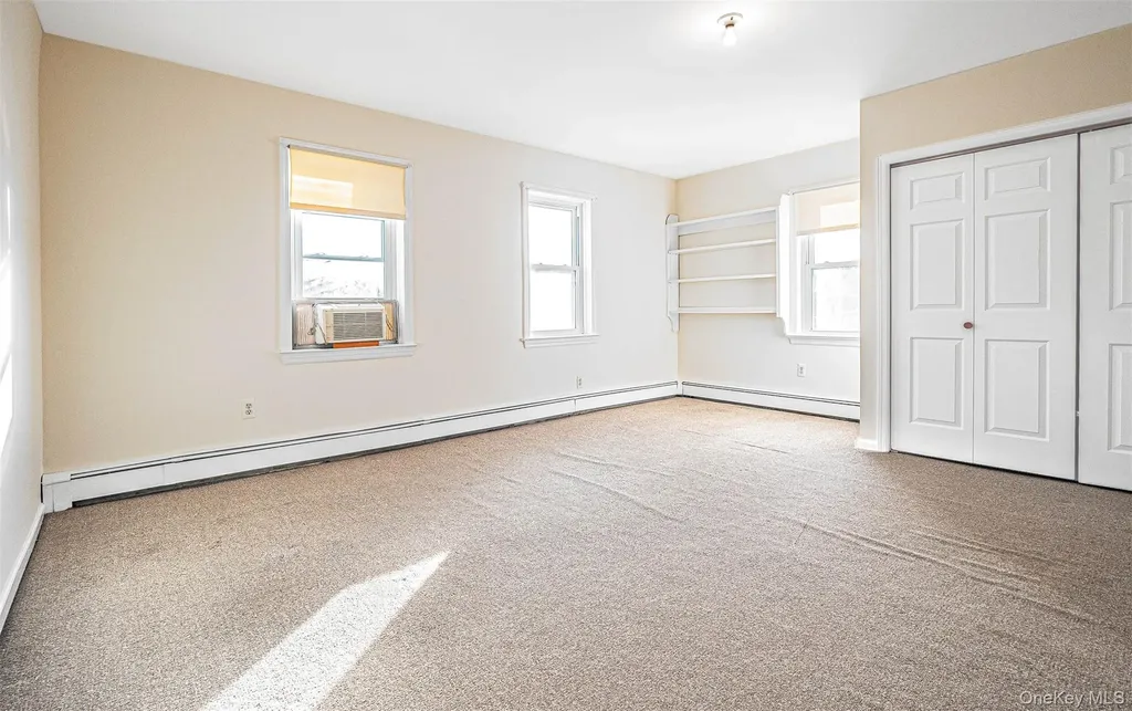 238 S Centerville Road Middletown NY 10940