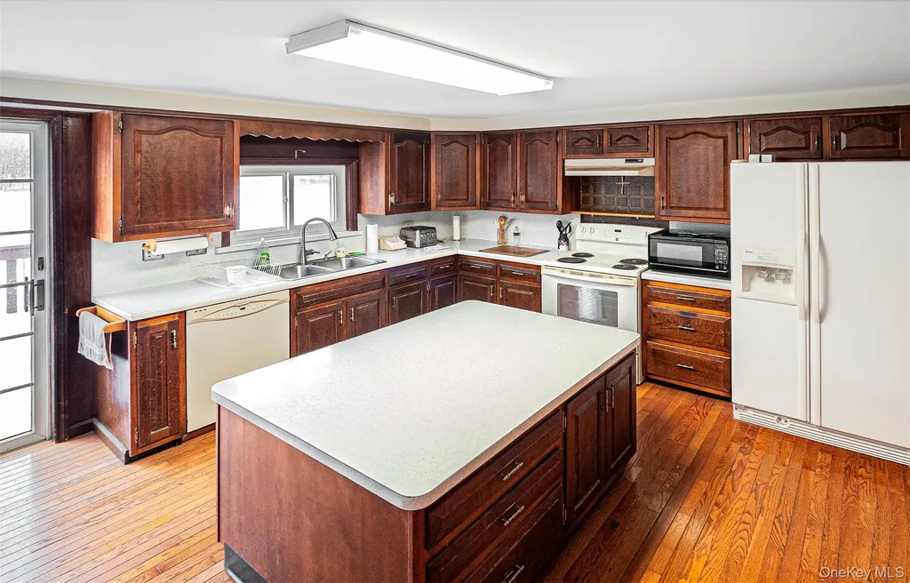 238 S Centerville Road Middletown NY 10940